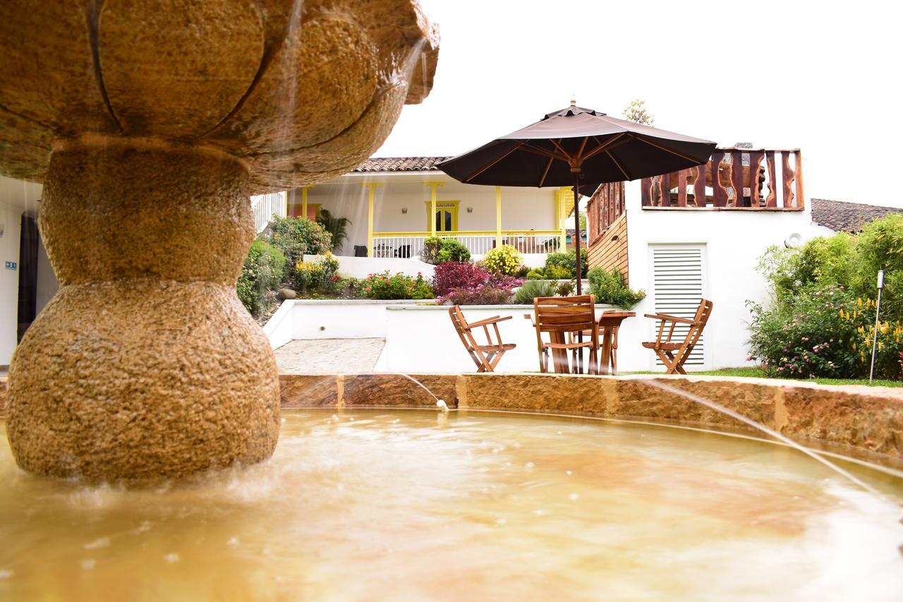 Hotel Salento Plaza Exterior foto